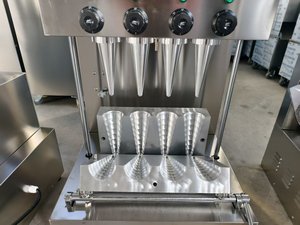 Nueva Máquina para Hacer Conos de Pizza Eléctrica Automática Portátil de 4 Moldes, de Acero Inoxidable 304, al Mejor Precio - Product Image 3