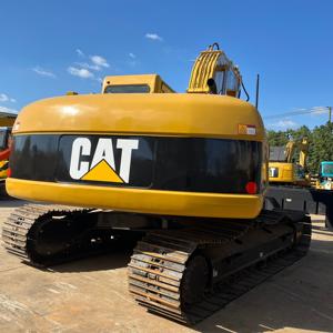 รถขุดตีนตะขาบ Caterpillar 320CL สำหรับงานขุดดิน ขุดร่อง และก่อสร้างถนน พร้อมเครื่องยนต์ทรงพลังและระบบช่วงล่างที่ทนทาน - Product Image 6