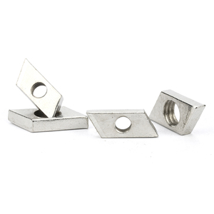 Écrou parallèle en acier au carbone nickelé pour profilés en aluminium M4 M5 M6 – Catégorie de produits : Écrous métriques - Product Image 5