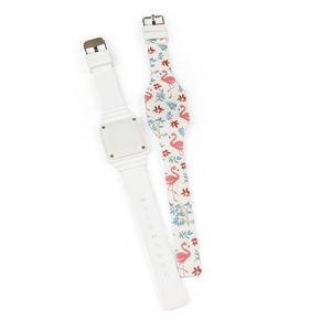 사용자 정의 로고 키즈 만화 실리콘 방수 시계 방수 방수 방수 시계 방수 디지털 LED 디스플레이 야외 스포츠 시계 편안한 밴드 - Product Image 5