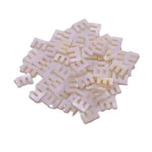 Cuentas cuadradas <span class=keywords><strong>de</strong></span> nácar <span class=keywords><strong>de</strong></span> 10 mm con letras, cuentas <span class=keywords><strong>de</strong></span> coral con iniciales, cuentas <span class=keywords><strong>de</strong></span> concha con alfabeto para la fabricación <span class=keywords><strong>de</strong></span> joyería DIY, personalización rápida. - Product Image 1