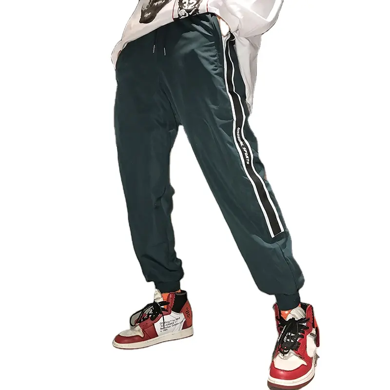 Wholesale Custom New Fashion 100% Polyester Green Windbreaker Track Pants for Men