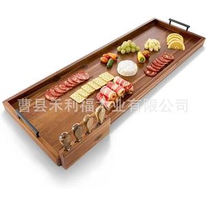 Plateau de service en bois Holiford 36x12 pouces avec poignée pour les fêtes en plein air, les pique-niques, la présentation des aliments - Product Image 5
