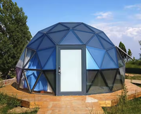 Usine Camping Geo Dome House Grand Dôme Géodésique Kit Mur de verre géodésique Préfabriqué Demi-boule Tente dôme en verre pour le glamping