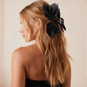Pince à <span class=keywords><strong>cheveux</strong></span> double face en tissu motif cachemire, style chic, grande boucle, pince requin pour l'arrière de la tête, best-seller transfrontalier - Product Image 2
