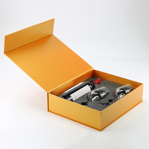 Scatola di carta regalo rigida magnetica di lusso per bottiglie di vino o Whisky e bicchieri con inserto in schiuma - Product Image 2