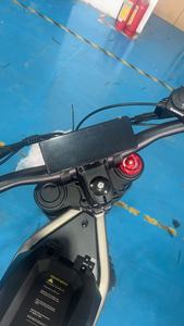 <span class=keywords><strong>Prix</strong></span> d'usine Moto tout-terrain électrique 72V 40Ah 9000W avec roue R19 Taille adulte Prise en charge OEM personnalisée Prêt à être expédié - Product Image 5