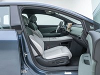 Nissan N7 2025 Véhicule Électrique de Haute Qualité, Véhicule à Énergie Nouvelle, Voiture Purement Électrique à Grande Vitesse