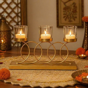 Candelabro moderno de latón con diseño de anillo y portavelas de vidrio transparente para decoración del hogar - Product Image 3
