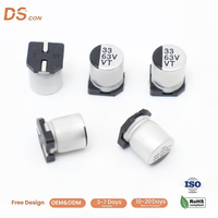 Condensador Electrolítico de Aluminio SMD de 33uF 63V, 6.3*7.7mm, Chip en V, Montaje Superficial, Alta Fiabilidad para Diseño de Circuitos de Control