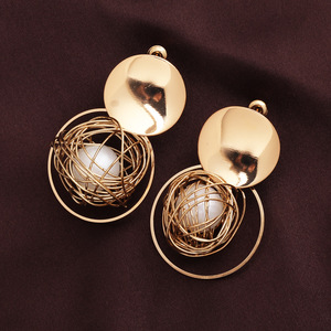 Pendientes de Moda con Diseño de Bola de Perla de Imitación, Chapados en Oro, de Aleación de Zinc, para Mujer, Joyería para Fiestas - Product Image 4