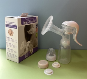 Nouveau tire-lait manuel de qualité supérieure à col standard, sans BPA, avec petit <span class=keywords><strong>biberon</strong></span> de rangement mains libres pour l'<span class=keywords><strong>allaitement</strong></span> - Product Image 1