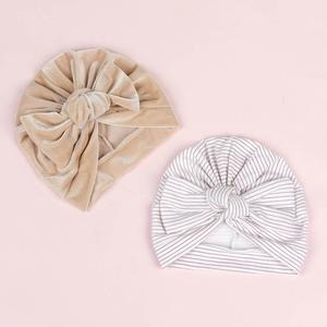 Gorro Unisex para Bebés Europeos, Americanos e Indios, de 0 a 6 Meses, de Algodón Transpirable, Suave y Cálido, con Logotipo Personalizable y Estampado de Lazo Grande - Product Image 3