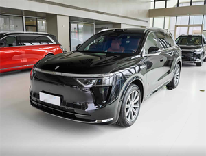 AITO M8 Max EREV SUV 2025 - Auto Familiar de 5 Asientos, 1405 km de Autonomía, Sin Preocupaciones de Autonomía en Larga Distancia - Product Image 2