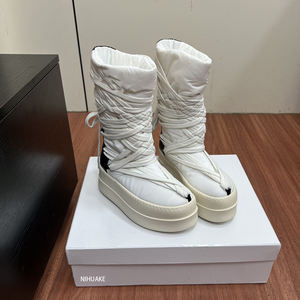 Chaussures à plateforme pour femmes et hommes de qualité supérieure <span class=keywords><strong>Bottes</strong></span> de neige de créateur Chaussures de créateurs <span class=keywords><strong>Bottes</strong></span> à grosses pierres - Product Image 6