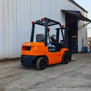 Venta Especial 2023: Montacargas Diésel Usado de 3 Toneladas con Motor Original Japonés en Buenas Condiciones - Product Image 2