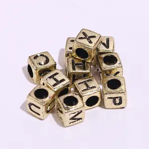 AC2014 contas de alfabeto acrílico quadrado em cubos de 6 mm, contas de ouro, plástico e letras de lucite, acessório de moda para joias, contas soltas