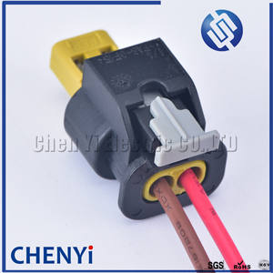 Conector de inyector de combustible de 2 pines, arnés de cableado, Cable flexible para Golf Polo A4 A6 A7 4F0973702A 4F0 973 702 A - Product Image 2