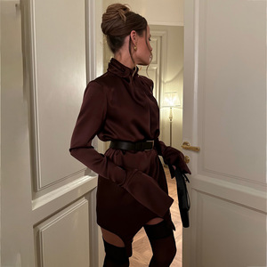Blusa de Cuello Alto Sexy de Alta Gama para <span class=keywords><strong>Mujer</strong></span>, Diseño Nuevo con <span class=keywords><strong>Cinturón</strong></span> en la Cintura, Ajustada al Cuerpo - Product Image 4