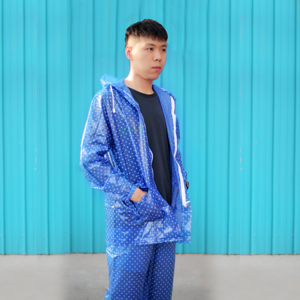 2024 Nuova Giacca Impermeabile Reversibile in PVC Opaco per <span class=keywords><strong>Uomo</strong></span> e Donna, Alta Qualità, Blu, per Escursionismo e Campeggio, Tutte le Stagioni - Product Image 4