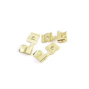 Wi-Fi özellikli USB Type-C bağlantı noktalarına ve özelleştirilebilir malzemelere sahip Akıllı Priz Aparatları - Product Image 1