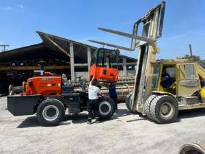 משאית מלגזה משאית <span class=keywords><strong>8t</strong></span> 4 כונן גלגל עבור כל שימוש בכבישים - Product Image 2