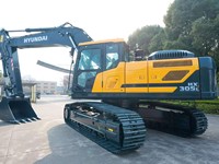 Hyundai 305 d'occasion en bon état, grande pelle sur chenilles Hyundai 305 d'occasion, machine de construction pour travaux d'ingénierie à vendre