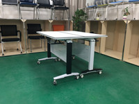 Fabrication d'un cadre métallique de haute qualité, bureau MFC sûr et durable, table de formation simple pour le bureau et l'école