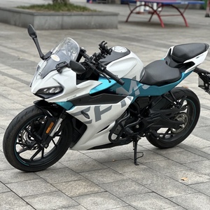 Motocicleta Deportiva <span class=keywords><strong>de</strong></span> Gasolina CFMOTO SR250 <span class=keywords><strong>Usada</strong></span> |   6 velocidades |   ABS <span class=keywords><strong>de</strong></span> Doble Canal |   Tanque <span class=keywords><strong>de</strong></span> 12L |   Bicicleta <span class=keywords><strong>de</strong></span> Carreras <span class=keywords><strong>Usada</strong></span> Confiable - Product Image 4