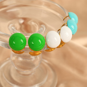 Pendientes de Clip con Forma de Bola, Chapados en Oro, para Uso Diario, Clips de Oreja en Forma de U, Joyería Elegante y de Lujo para Mujer - Product Image 2