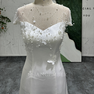 For LSSG130 Vintage Satin Pearls Chapel Train Lace Flowers Crystal A-Line <b>Wedding</b> Gowns Bridal <b>Dresses</b> - Product Image 4