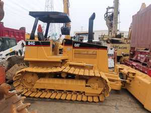 รถดันดิน CAT รุ่น D4C มือสอง สภาพดี พร้อมปั๊ม 4 สูบ เครื่องยนต์ 5.8 ลิตร ผ่านการทดสอบแล้ว รับรองคุณภาพ ชั่วโมงการใช้งานต่ำ นำเข้าจากญี่ปุ่น - Product Image 4