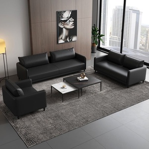 Ensemble <span class=keywords><strong>de</strong></span> <span class=keywords><strong>canapé</strong></span> <span class=keywords><strong>de</strong></span> <span class=keywords><strong>bureau</strong></span> et table basse en cuir moderne et simple pour la réception d'entreprise, <span class=keywords><strong>petit</strong></span> espace <span class=keywords><strong>de</strong></span> négociation - Product Image 4
