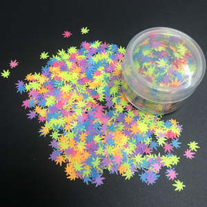 Mélange <span class=keywords><strong>de</strong></span> paillettes en Polyester en forme <span class=keywords><strong>de</strong></span> feuille, paillettes en vrac pour accessoires <span class=keywords><strong>de</strong></span> noël - Product Image 1