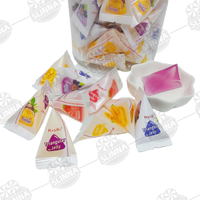 Groothandel Halal Cartoon Gemengde Fruitige Smaak Jelly Pudding Driehoek Konjac Jelly Kinderen Taaie Snoep Bulk Pot Verpakking