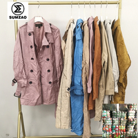 Ropa de segunda mano Pacas De Ropa Americana Mixta Premium Ropa de segunda mano Americana Chaqueta cortavientos usada