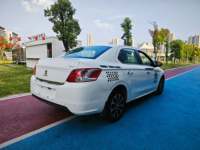 Peugeot 301 Modelo 2014 1.6L Automático Sedán Tracción Delantera Gasolina Volante a la Izquierda Oscuro R15 Tela Coche de Segunda Mano Barato