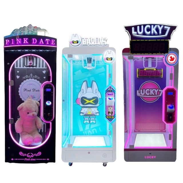 Pink Date Lucky Gift Prize Cut to Win Arcade Game Claw Machine Barber Lucky 7 Cut Win Prize Cutting Automatic Gift Game Machine
