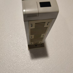 Module de contrôle industriel MDS-B-V2-1005 avec plusieurs connecteurs et borniers pour utilisation en équipement MDS-B-V2-1005 DCS Axis Dr - Product Image 1