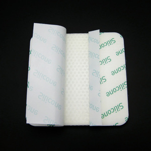 सिलिकॉन 5*5 सेमी के साथ हेन्सो हाइड्रोफिलिक फोम ड्रेसिंग - Product Image 3