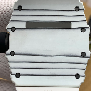 Montre mécanique moderne, design de voiture de sport pour homme, un incontournable pour les créateurs de tendances. - Product Image 5