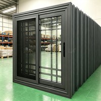 Promotion : Fenêtre coulissante de sécurité en verre grillagé avec cadre en aluminium au design classique pour villa – Commande en gros