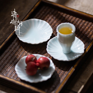 Yingqing Porcelain Chrysanthemum Petal <b>Coaster</b> Shadow Blue Irregular Shape Tea Saucer For Kung Fu Tea <b>Set</b> Afternoon Tea - Product Image 4