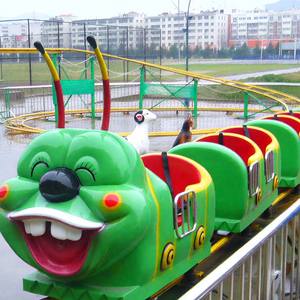 Parc d'attractions familial manèges passionnants Mini petits enfants montent sur les montagnes russes de ver pour enfants d'arrière-cour pour les enfants - Product Image 4