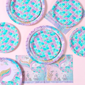Vaisselle jetable sirène écailles de poisson de style moderne pour les fêtes d'anniversaire tasses en papier de vente chaude assiettes de mouchoirs - Product Image 2