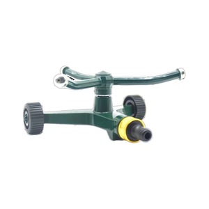 Arroseur automatique rotatif à 360 degrés en métal pour pelouse, jardin, irrigation agricole extérieure, arrosage des légumes et plus encore - Product Image 1