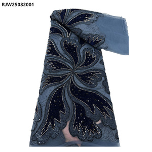 Abito da festa in velluto con perline in <span class=keywords><strong>Tulle</strong></span> francese <span class=keywords><strong>tessuto</strong></span> di pizzo bellissimo velluto <span class=keywords><strong>rosso</strong></span> con fiori ricamati con paillettes - Product Image 3