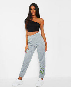 Pantalones de chándal ajustados personalizados para mujer, de poliéster/algodón, con bordado, encaje, patchwork, decoración pintada y abertura frontal plana, ideales para invierno. - Product Image 2
