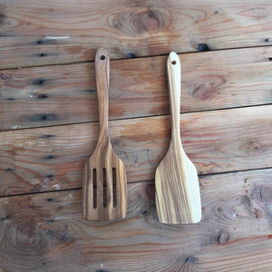 Wooden Spatula Teak Long Handle Slotted Frying Spoon Cooking Utensil Kitchen Tool - Product Image 4