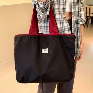 Bolsas de Compras de Nailon Ripstop Plegables Ecológicas con Logotipo Personalizado al por Mayor, Correa para el Hombro, Asa Larga, Tamaño Mediano, Reutilizables - Product Image 1